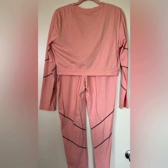 Shein work out set - Picture 2 of 8